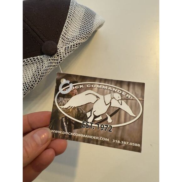 DUCK COMMANDER brown mesh fitted hat NEW - Picture 6 of 10